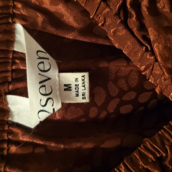 52SEVEN BRAND WOMEN'S COPPER TOP WITH RUFFLES SIZE MEDIUM - Picture 4 of 13